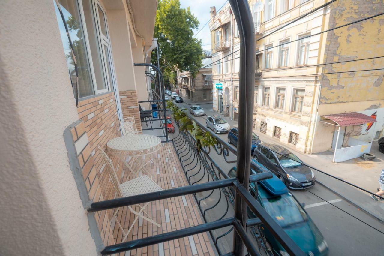 Wine Hostel Tbilisi Zewnętrze zdjęcie