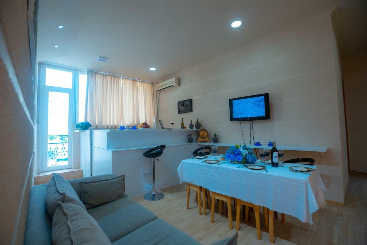 Wine Hostel Tbilisi Zewnętrze zdjęcie