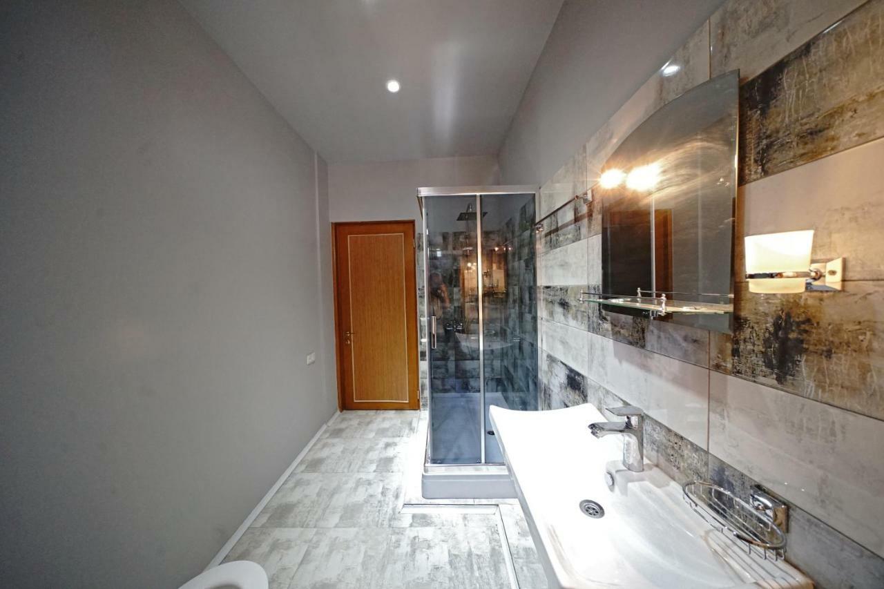 Wine Hostel Tbilisi Zewnętrze zdjęcie